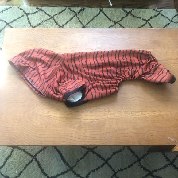 Dog Tiger Hoodie PJs - Picture 4 of 8